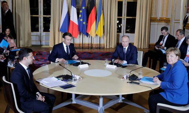 Зеленский впервые высказался о результатах переговоров, фото: Газета.ру