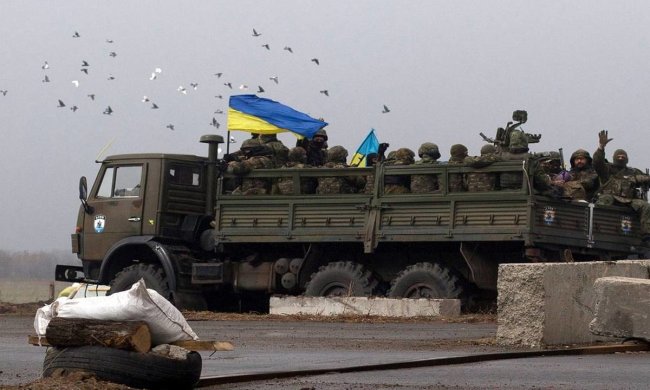 Скандал с захватом украинских военных: ребят отправили без оружия! На войне без оружия!