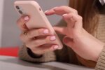 Смартфон. Фото: скриншот YouTube-видео