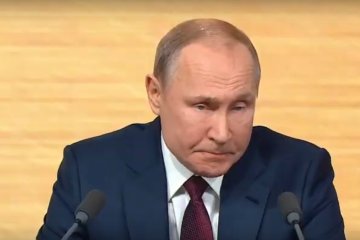 Владимир Путин, кадр с прямой линии президента РФ