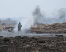 Видео уничтожения грузовика ВСУ спецназом РФ: паника, бойцы с носилками, пламя и хаос