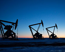 Дело близится к краху: США резко снизили добычу нефти, что происходит
