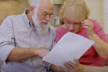 Украинцам объяснили, выгодно ли работать на пенсии. Фото: Скриншот YouTube