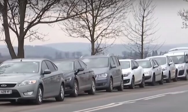 Автомобілі. Фото: YouTube, скрін