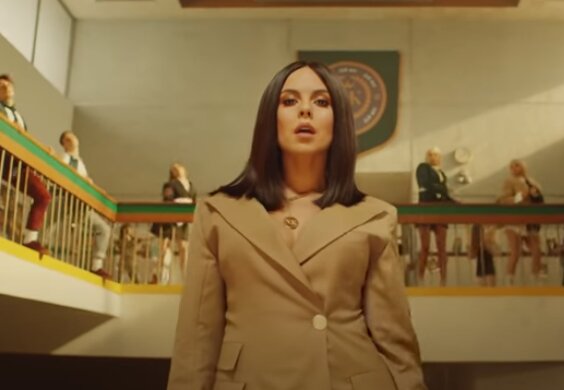 Настя Каменских: Скриншот YouTube