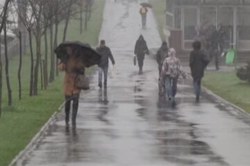 Дощ. Фото: скріншот YouTube-відео