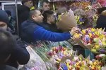 8 марта. Фото: скриншот YouTube