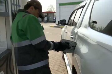 Автогаз подорожал. Фото: скрин youtube