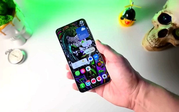 Какие существуют схемы мошенничества при помощи смартфона. Фото: YouTube
