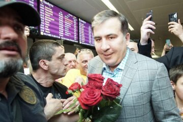 Первые слова Саакашвили в Киеве: он устроит украинцам «золотую жизнь»