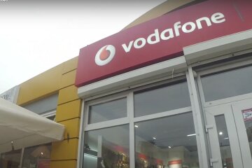 Магазин Vodafone. Фото: скріншот YouTube-відео