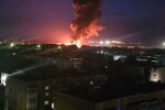 Дроны прилетели на завод беспилотников в рф, оккупанты ударили по пассажирскому самолету - видео