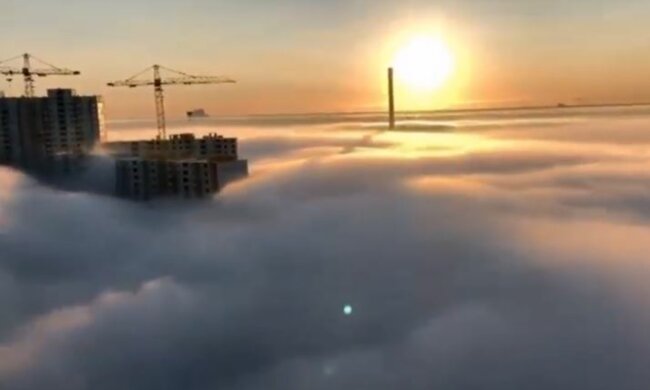 Киев колотит: люди задыхались от едкого дыма, подробности