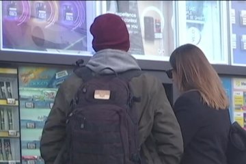 Депутаты предлагают ограничить продажу сигарет. Фото: скрин Сегодня