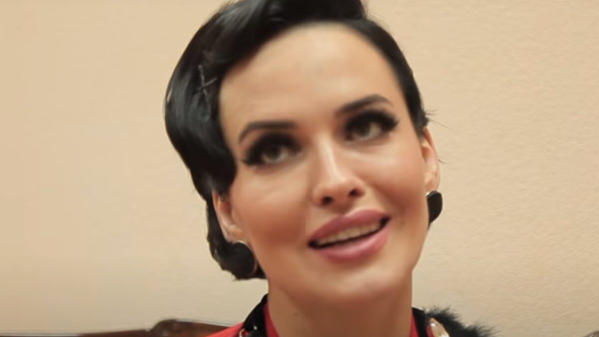 Как правильно и красиво носить чулки?