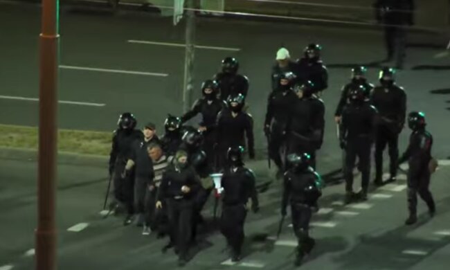 Беларусь трясет четвертый день. Фото: youtube