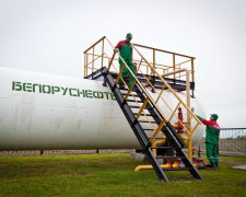 Беларусь заставит Россию раскошелиться за грязную нефть: Лукашенко выставил счет на десятки миллионов
