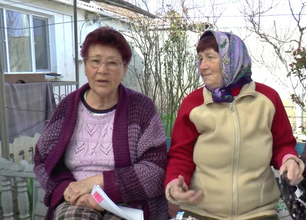Пенсионеры.  Фото: скриншот YouTube-видео