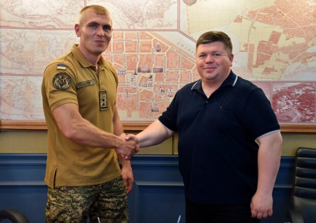 На Подоле будут развивать гражданско-военное сотрудничество: районная администрация подписала Меморандум по НГУ