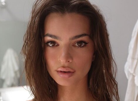 Эмили Ратаковски. Фото: источник: instagram/emrata
