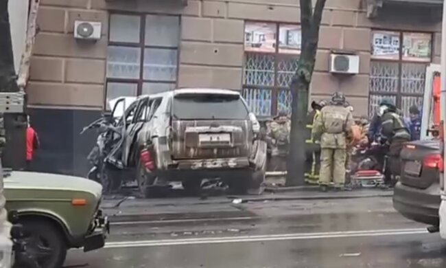 А ось і жорстка помста: у Донецьку висадили в повітря начальника Оленівської колонії, де орки вбили наших солдатів. Відео