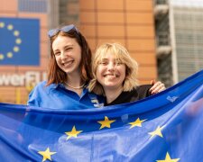 ЄС почав роздавати для молоді безкоштовні квитки для подорожей Європою. Фото: Telegram