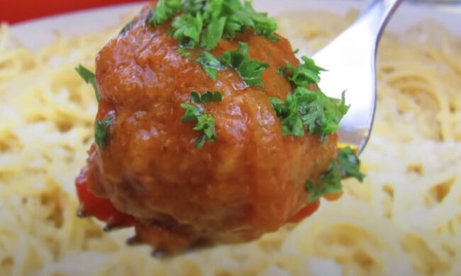 фрикадельки, скриншот из YouTube