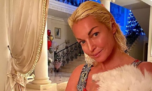 Анастасия Волочкова. Фото: instagram.com/volochkova_art/