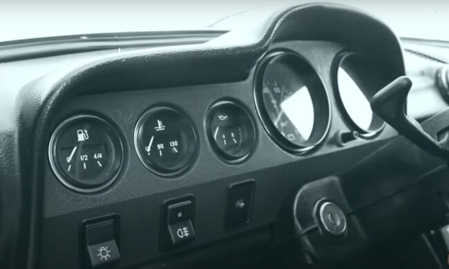 Салон ВАЗ-2106. Фото: Youtube