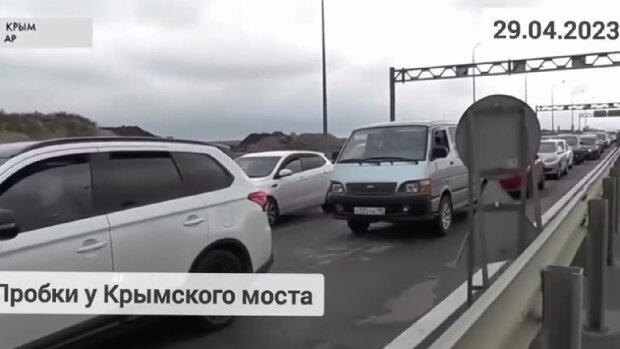 Очередь на выезд из Крыма. Фото: скриншот Telegram