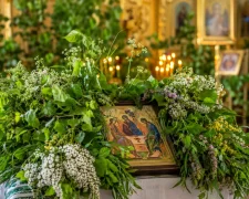Святкування Трійці: церква, зелень та традиційні обряди