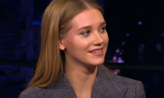 Кристина Асмус. Фото: скриншот YouTube