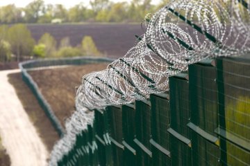 На Донбассе построят стену, фото: 24 канал