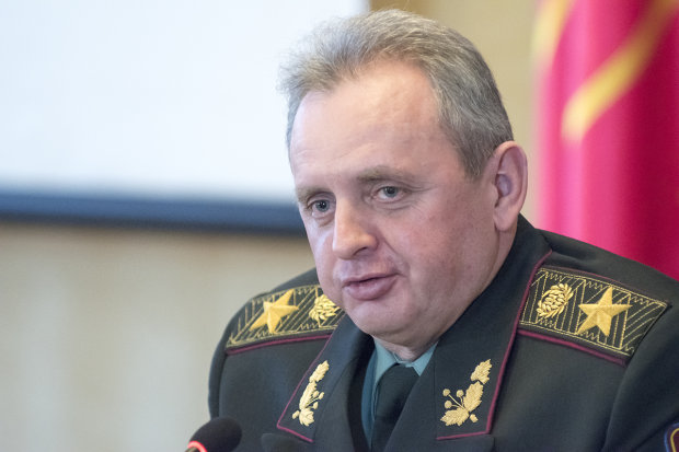 Муженко признался, что по его команде началась затяжная война на Донбассе