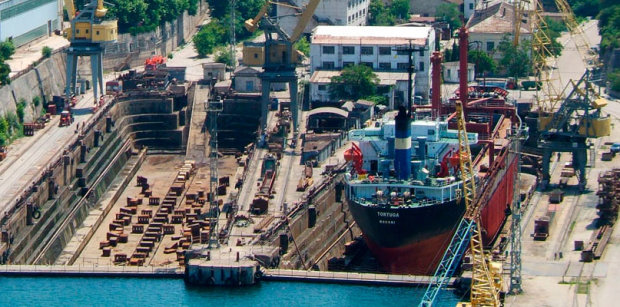 Завод Порошенка будет осуществлять ремонт кораблей РФ в Крыму