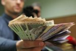 Новые зарплаты в Украине: стало известно о повышении. Названы заветные цифры