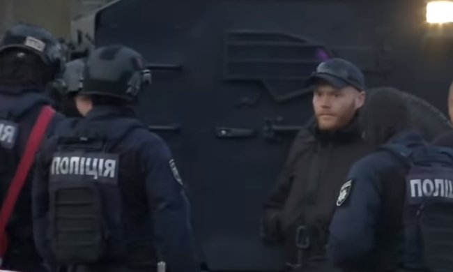 Полиция Киев. Фото: скрин брифинга полиции