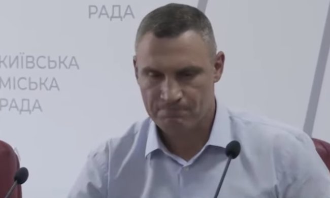 А не устали ли, часом? Кличко поручил коммунальщикам заняться проверкой мостов