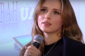 Анна Кошмал. Фото: скриншот YouTube