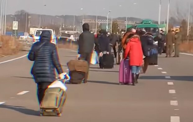 Беженцы из Украины. Фото: скриншот YouTube-видео