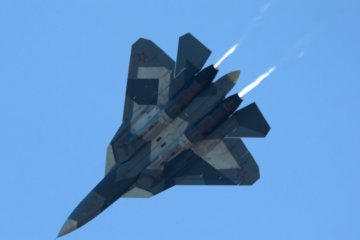 Над Хабаровском разбился российский истребитель, фото: Интерфакс