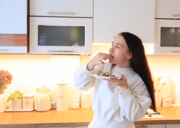 Вечеря. Фото: YouTube