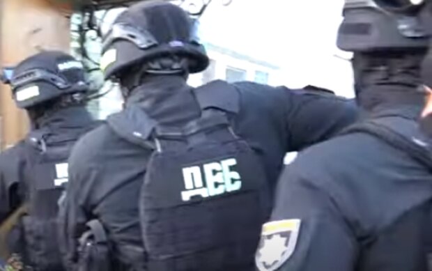 Полиция в Киеве. Фото: скриншот YouTube-видео