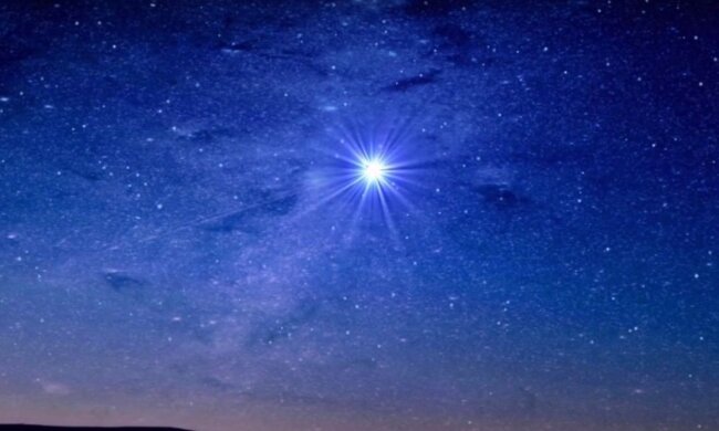 Зоряне небо. Фото: YouTube, скрін