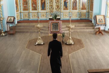 Сидите дома и не устраивайте ссор: 21 апреля большой церковный праздник – народные приметы и запреты