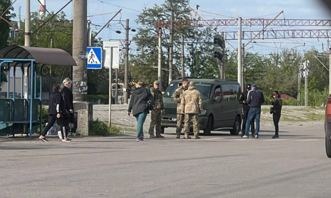ТЦК могут выписывать штрафы один за другим. Фото: Telegram