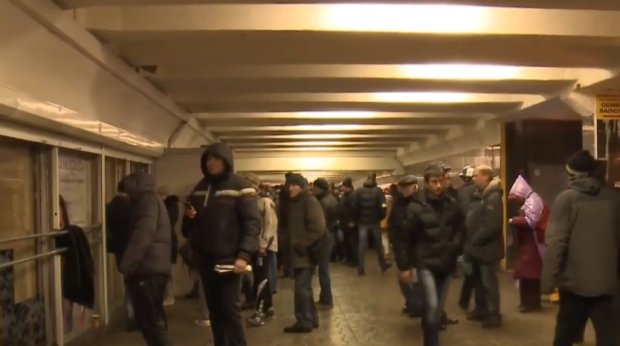 Станцию метро закрыли для пассажиров, фото: скриншот с YouTube