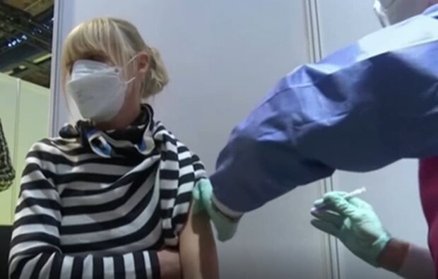 Вакцинация. Фото: скриншот Youtube-видео
