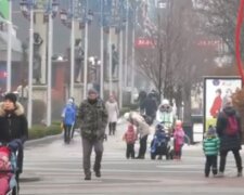 Люди в Україні. Фото: скріншот YouTube-відео