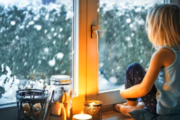 В Укргідрометцентрі розповіли, якою буде погода у понеділок, 29 вересня. Фото: YouTube